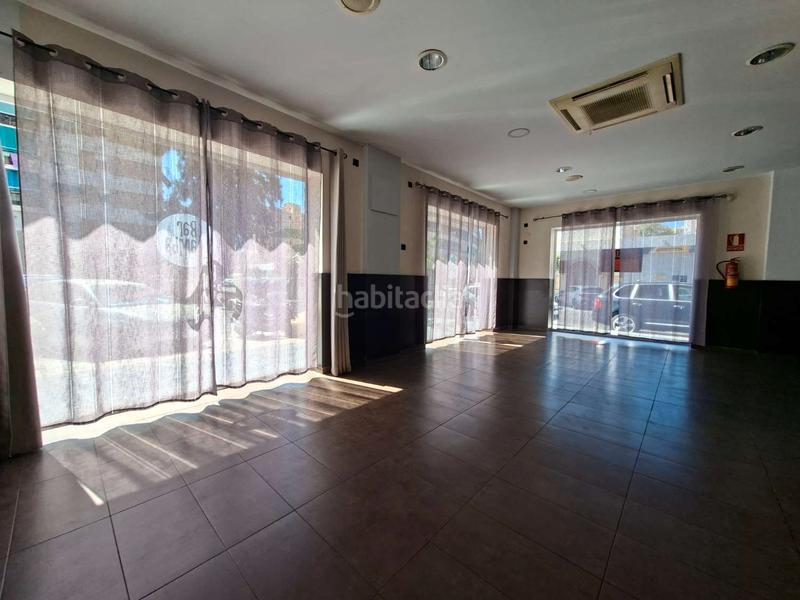Foto 21d241b0-2dfb-469b-bf33-e3e2ab40744c. Local comercial en Poniente-Faro Torre del Mar