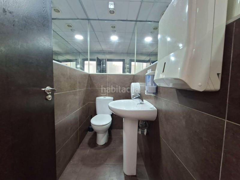 Foto a355df8b-6a98-47b6-a379-cc1d8607db26. Local comercial en Poniente-Faro Torre del Mar