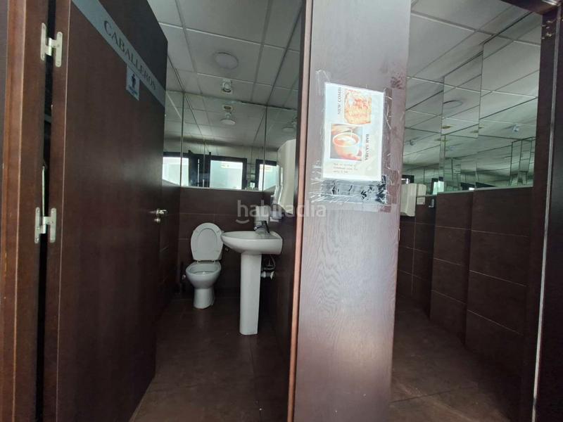 Foto bc7f091b-9d3c-440c-aeaa-bd65889e6351. Local comercial en Poniente-Faro Torre del Mar