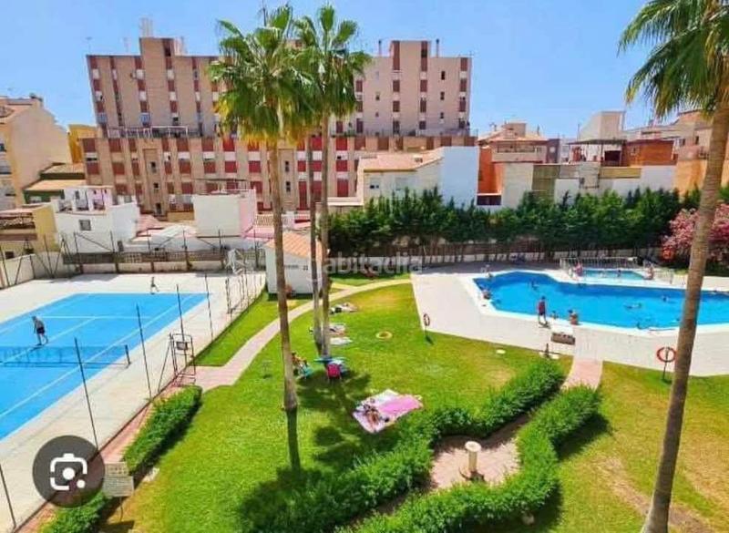 Foto 9031fb9d-9201-46f2-822e-539a9718628c. Appartement mit pool in Centro Torre del Mar