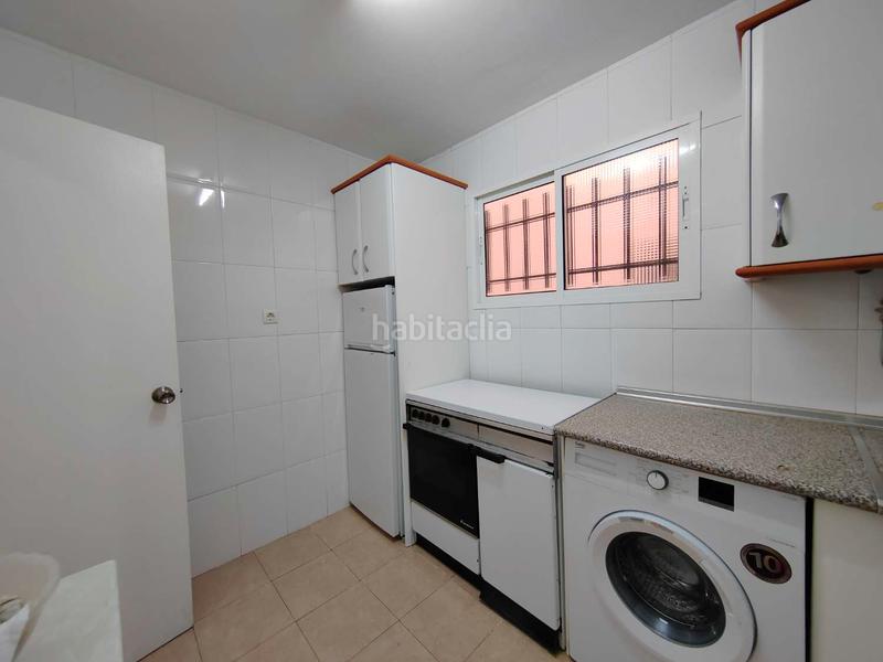 Foto aef0b7aa-8de4-4e37-be7e-c397f9ba7be5. Apartament a n/a 1 a El Palo Málaga