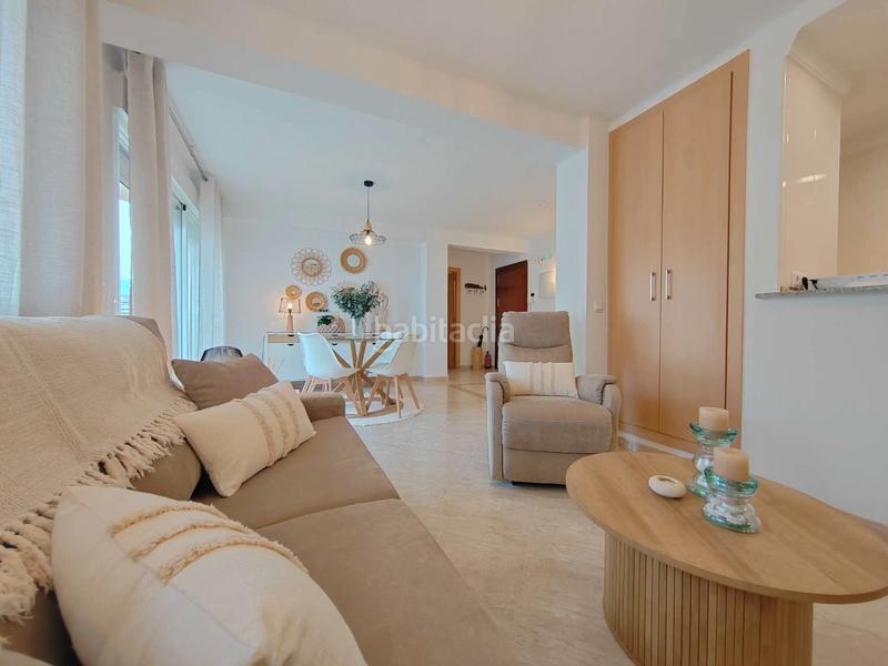 Foto df504237-8fe0-4a44-84c8-1c5546a2a3a9. Alquiler apartamento en Algarrobo Costa