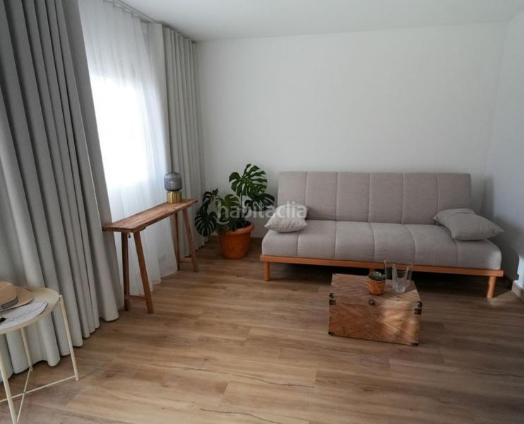 Foto 8becdb76-c63e-4c25-86ac-e98b55a25f42. Casa adossada a Hispanidad - Vivar Téllez Vélez - Málaga