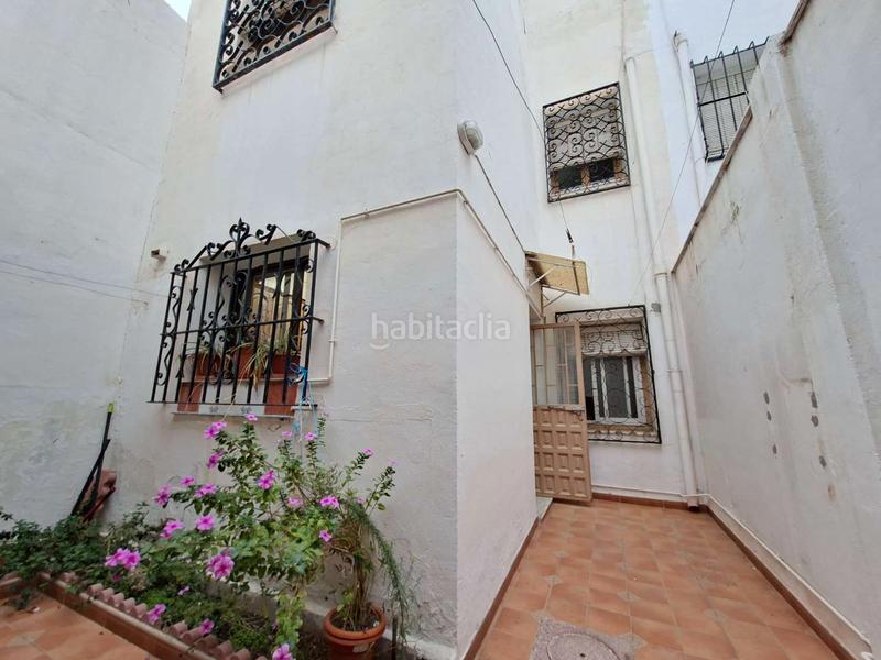 Foto a258eb0b-fc1a-49fc-9be6-facfcc92e47d. Maison jumelée dans Martiricos - La Roca - La Rosaleda Málaga
