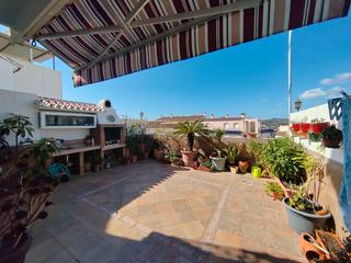 Semi detached house  N/a