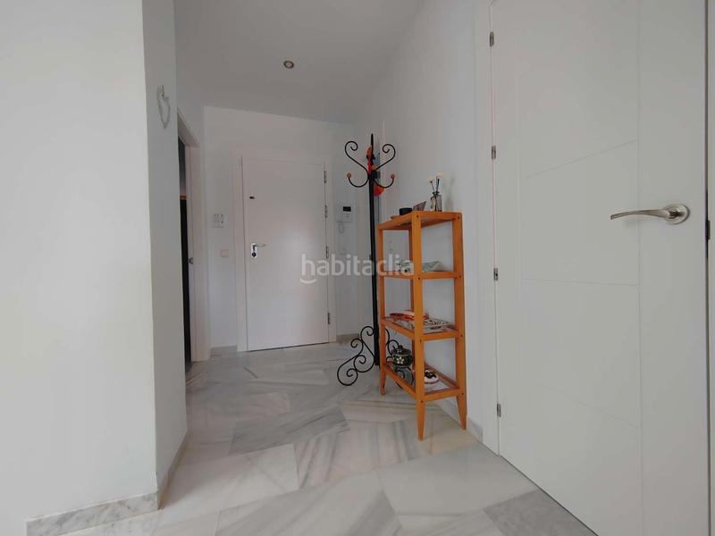 Foto 795cc9d2-341d-4a19-b0e1-dfff5a028d8c. Casa adossada amb aparcament piscina a Viña Málaga Torre del Mar