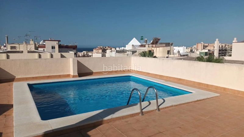 Foto 4e821c78-f953-4553-ab92-22083dd36c23. Appartamento con piscina in Centro Nerja