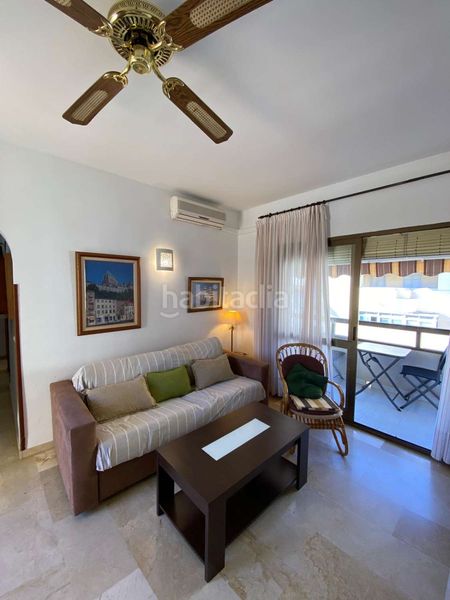 Foto bf7799ba-1475-4852-9a8c-aadbcf3d4638. Appartamento con piscina in Centro Nerja