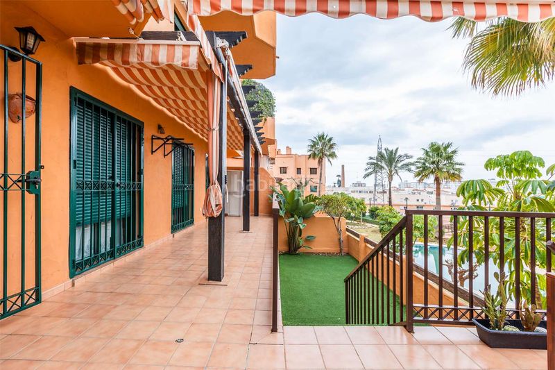 Foto 0a9ce443-4686-4e42-a176-22ef1e1225ce. Planta baixa amb calefacció aparcament piscina a Torre del Mar