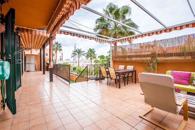 Foto e53b1ca0-8cbe-4e5f-b01d-954d56eef95a. Planta baixa amb calefacció aparcament piscina a Torre del Mar