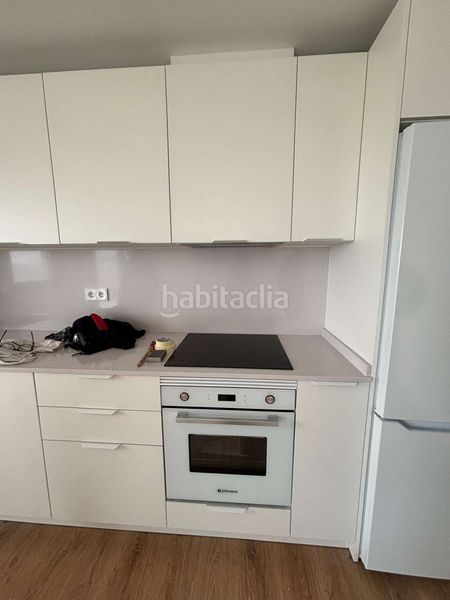 Foto 1dbfbb4b-2bc1-4818-a351-b4a6de6a05e3. Apartament amb aparcament piscina a Poniente-Faro Torre del Mar