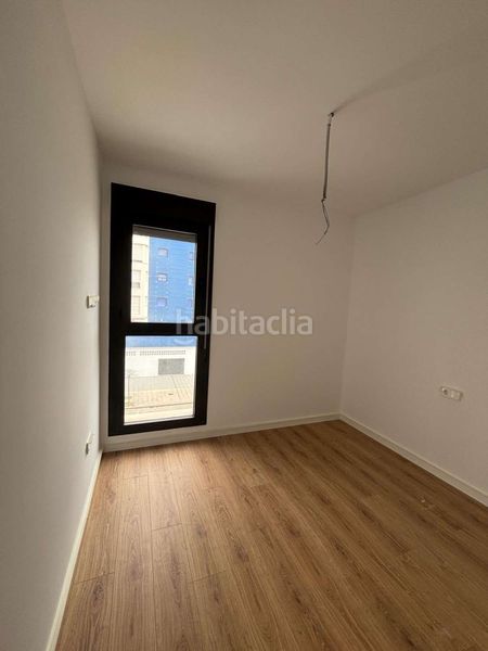 Foto 7d259111-600f-426c-bd09-c46fa3bdf3f6. Apartament amb aparcament piscina a Poniente-Faro Torre del Mar