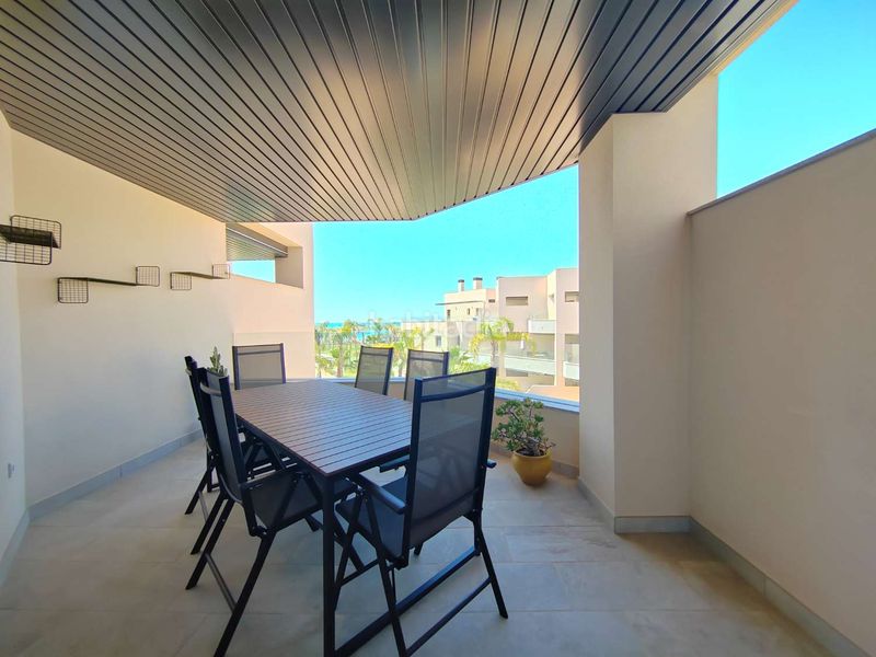 Foto 85c48ec6-2d44-471d-9156-d15b30787da2. Piccolo appartamento con parcheggio piscina in Almayate Bajo