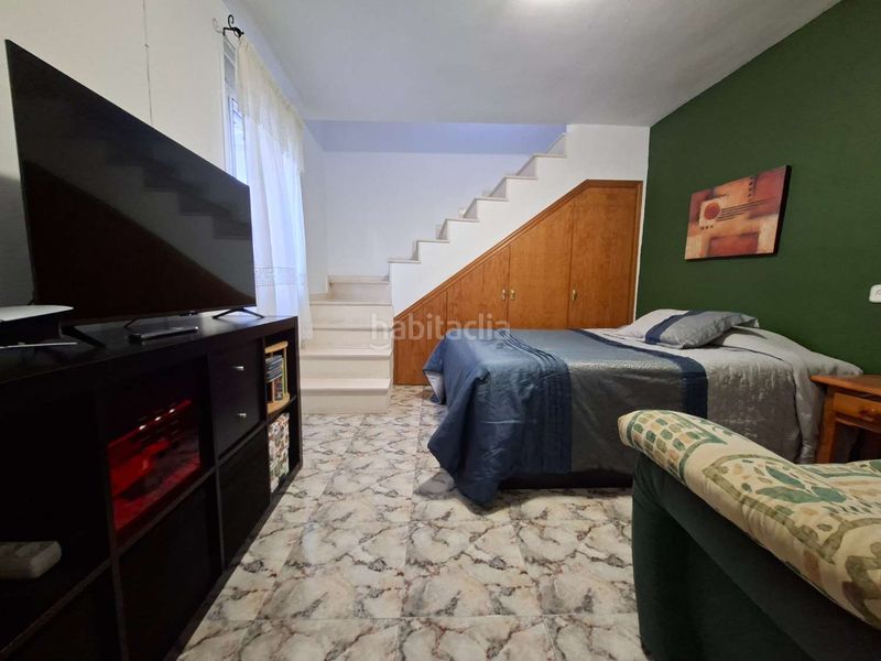 Foto 256130d0-8872-49f7-9d6c-d3bdf20bc6b8. Masia amb aparcament a Viñuela