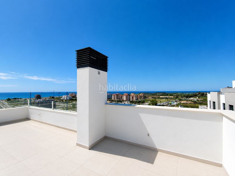 Foto c44b2616-47ef-4ea9-b246-4cc5b4562c34. Affitto chalet con parcheggio piscina in Viña Málaga Torre del Mar