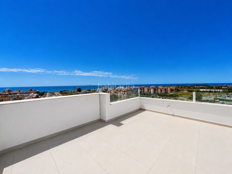 Foto d0060445-eb85-49db-8e6b-8b40545ea6fd. Affitto chalet con parcheggio piscina in Viña Málaga Torre del Mar