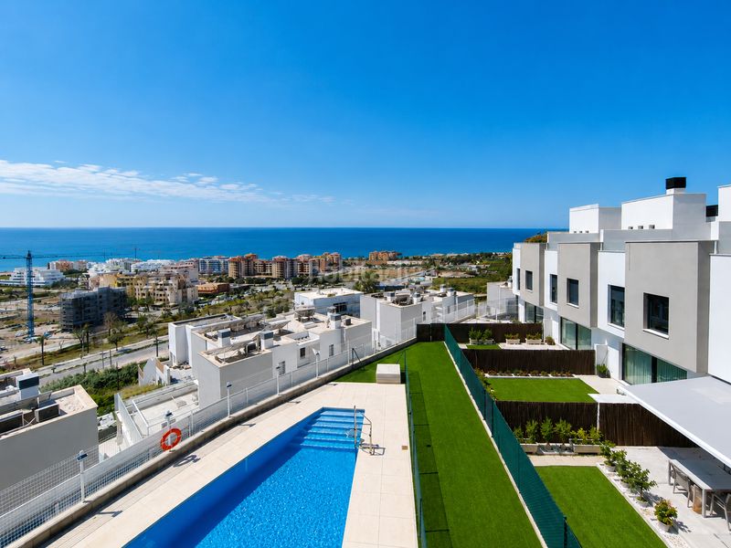 Foto ecd5ac40-fe85-4413-b0a1-f9c2dab49f8a. Affitto chalet con parcheggio piscina in Viña Málaga Torre del Mar