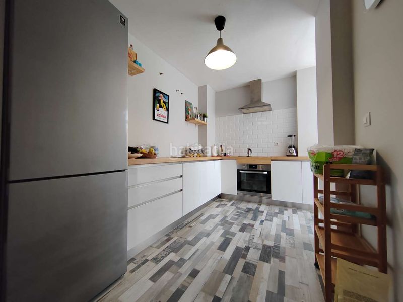 Foto c710d800-7f39-46e1-a05f-cb1828dd201c. Piso en Capuchinos - Los Olivos Vélez - Málaga