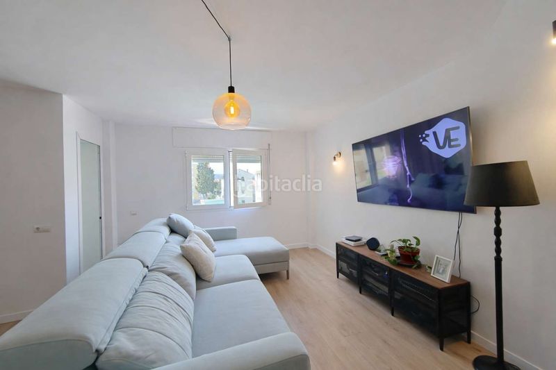 Foto cb0cd29b-3ac7-4123-a294-69d28b04ef33. Piso en Capuchinos - Los Olivos Vélez - Málaga