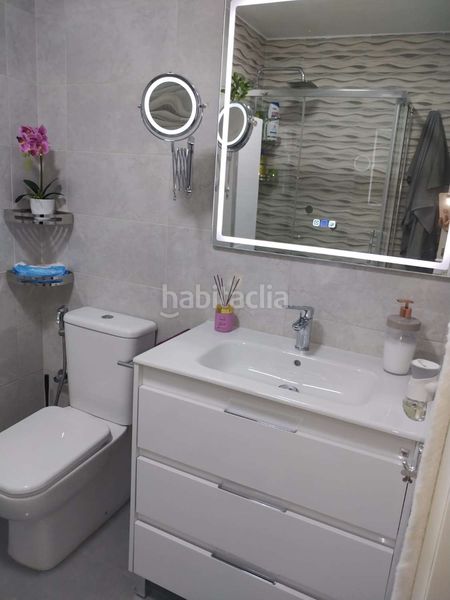 Foto afead4e4-371d-407a-821b-39e8e395a4b1. Pis amb aparcament piscina a Poniente-Faro Torre del Mar