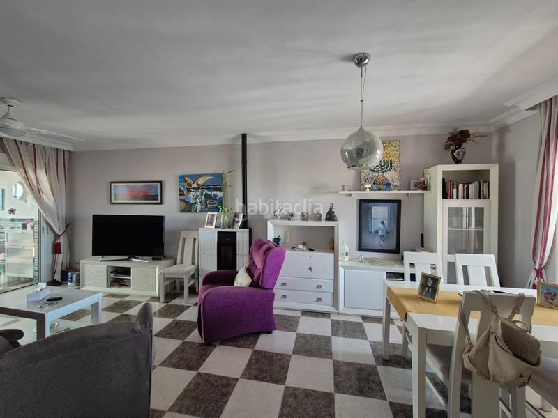 Foto a4268d1a-416e-41ae-baed-e399a444dcf3. Reihenhaus mit parking pool in Almuñecar centro Almuñécar