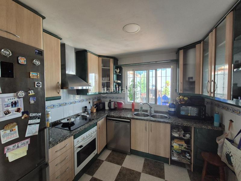 Foto feda7b4c-b535-4ccc-9fd5-281d47683d86. Reihenhaus mit parking pool in Almuñecar centro Almuñécar