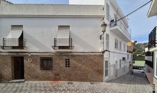 Haus  Filodendros. Encantadora casa en venta en el barrio de san sebastián, almuñéc