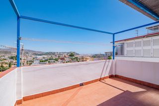 Piccolo appartamento  Robalo 16. Vivienda de 3 dormitorios en el conocido barrio de los marinos c