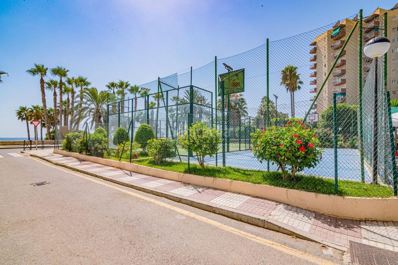Foto 4c3119e3-187f-4790-91e3-bdf25a243e1b. Apartament a paseo reina sofia 3 a Velilla - Velilla Taramay Almuñécar