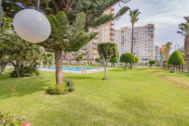 Foto bb653cd7-641f-4773-bf39-b43ad199e992. Apartament a paseo reina sofia 3 a Velilla - Velilla Taramay Almuñécar