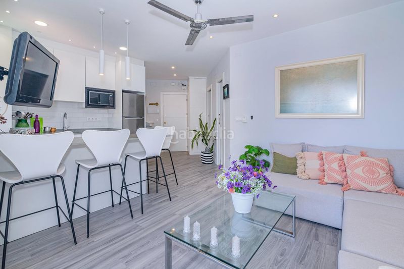 Foto dd6610d4-e1cc-43ec-abb7-0b2bb6bd0109. Apartament a paseo reina sofia 3 a Velilla - Velilla Taramay Almuñécar