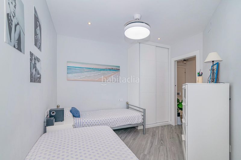 Foto f0c11bfe-5a26-4121-a711-40a7edc840ad. Apartament a paseo reina sofia 3 a Velilla - Velilla Taramay Almuñécar