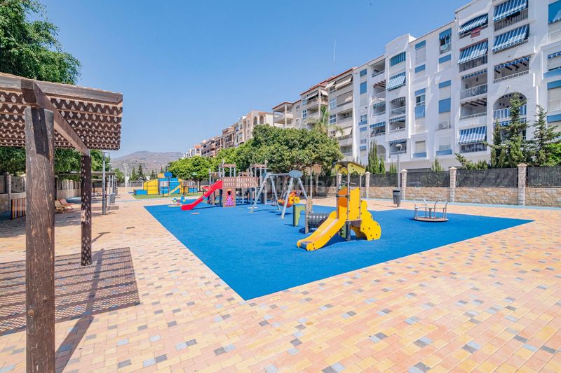 Foto 7833741f-0b40-4cb0-8905-67413dc74b75. Apartament a calle calle príncipe de asturias 45 a Almuñécar