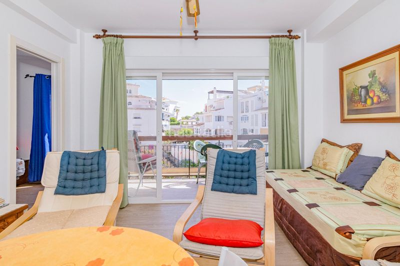 Foto 23b98082-e2d1-4fdd-83dd-8b330f049b40. Apartament a costa templada 2 a Velilla - Velilla Taramay Almuñécar