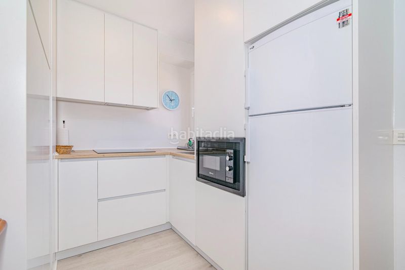Foto 6de6a2af-8a46-4d0d-8ebe-f3f1d45216ed. Apartament a avenida europa 29 a Almuñecar centro Almuñécar