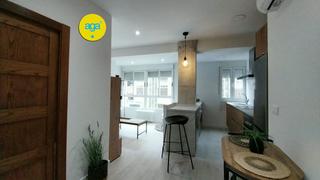 Lloguer Apartament  Cruz  roja. Apartamento en alquiler en parque la victoria, 1 dormitorio.