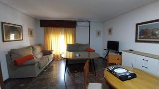 Location Appartement  Federico mendizabal. Piso en alquiler en centro, 4 dormitorios.