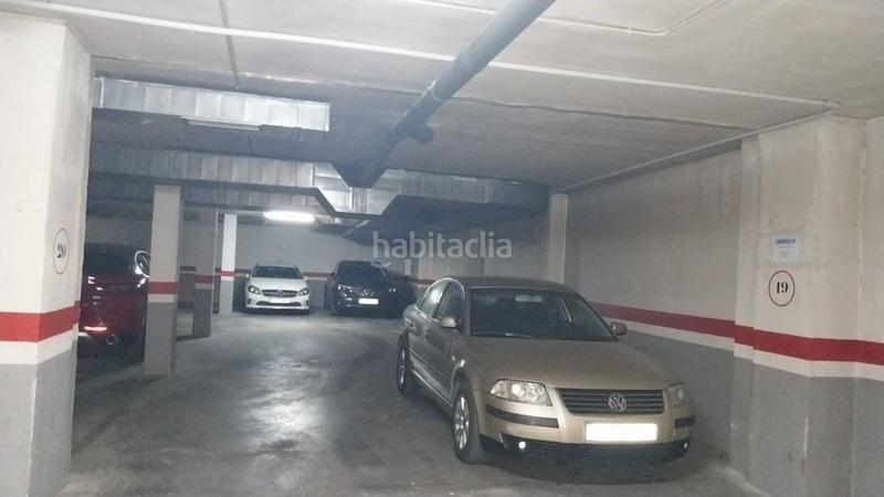 Foto d99bb0f3-d934-467d-a792-05e9c3f26403. Car parking in Renfe - Bulevar 1ª y 2ª Fase Jaén