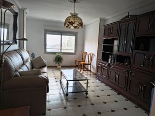Lloguer Pis  Andalucia. Piso en alquiler en avda. andalucía, 4 dormitorios.