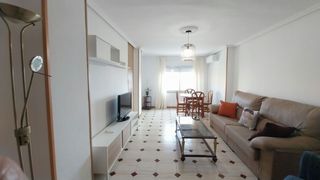 Miete Etagenwohnung  Andalucia. Piso en alquiler en avda. andalucía, 4 dormitorios.