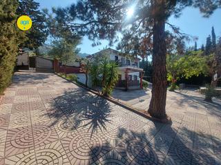 Xalet a Bermejales 77. Chalet en venta en afueras de jaén  puente jontoya, 3 dormitorio