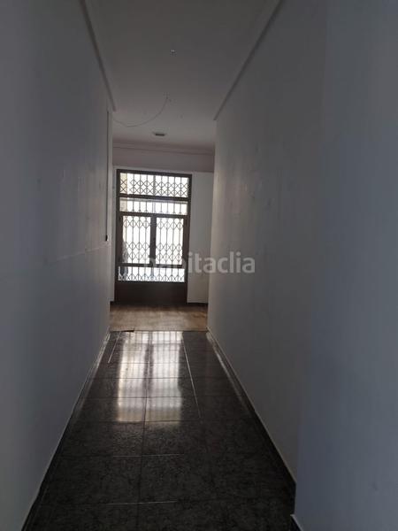 Foto 8338e1f2-c38a-441d-92ab-15795e62f644. Local comercial  a la calle en venta en catedral. en Jaén