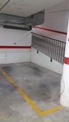 Aparcament cotxe a Belén - San Roque. Garaje en venta en avda. de las cruces.