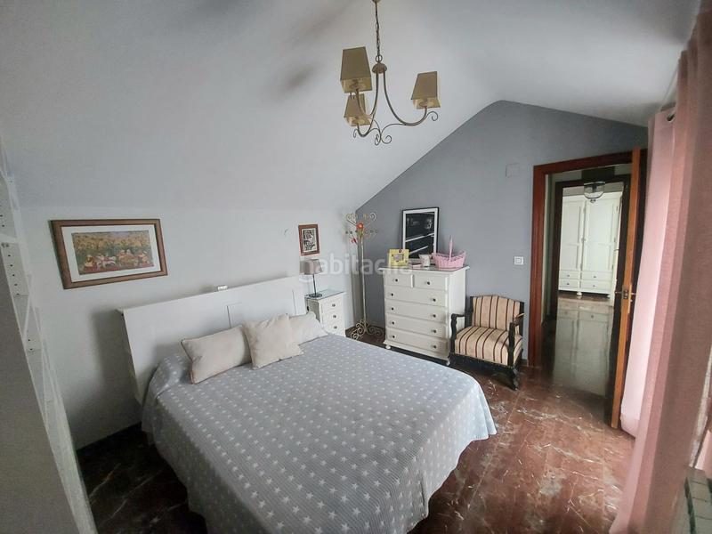Foto 561bd4be-387a-4ce3-a4f3-7e71dca221bd. Affitto duplex con riscaldamento parcheggio piscina in Jaén