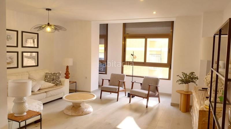 Foto 9de9dc3b-396c-4915-9f75-eff2a3a7a467. Rent flat with heating in Hospital Jaén