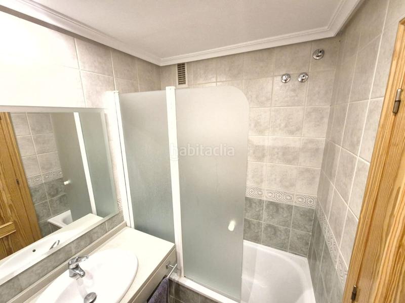 Foto adbf82a8-3d11-4c54-8895-f7f218487d73. Affitto appartamento con riscaldamento parcheggio in Jaén