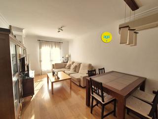 Miete Etagenwohnung  Antonio muñoz molina. Piso en alquiler en boulevard, 3 dormitorios.