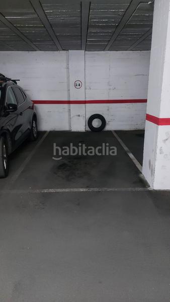 Foto 38b74a11-f56b-44a8-8a5e-da20e46137b3. Aparcament cotxe a enrique ponce 6 a Peñamefecit - Avda Barcelona Jaén