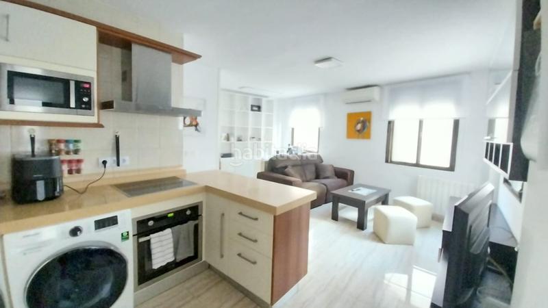 Foto 179d07dc-a95a-4355-8a29-f01bd2db322d. Lloguer apartament amb calefacció a Ctra. Circunvalación - La Magdalena Jaén