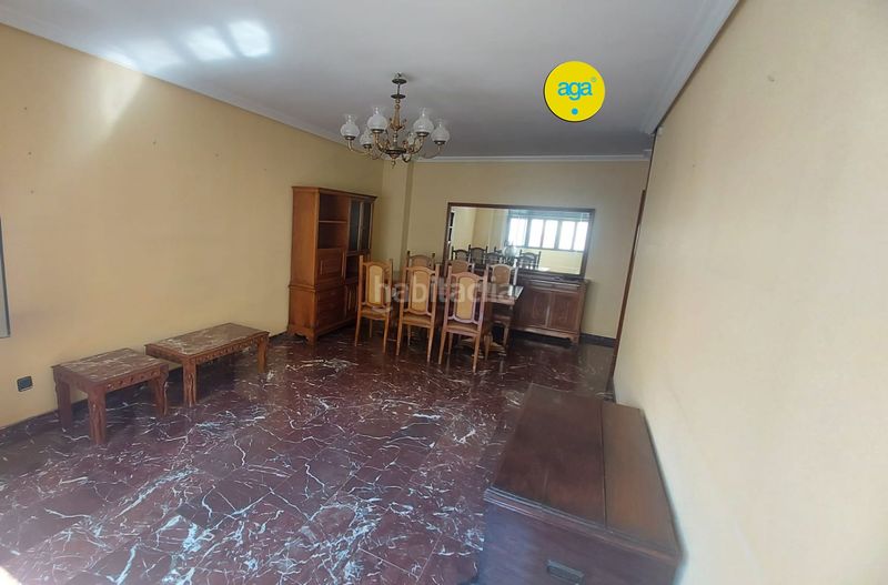 Foto 76a5fe7b-9f2a-4320-a8da-5c8e32ba1df9. Pis a Avda de Madrid - Pº de la Estación Jaén